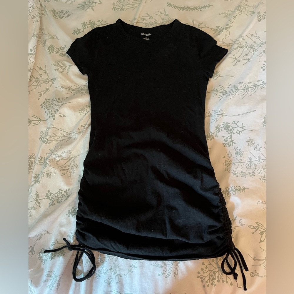 XS Wildfable Sceunch Dress